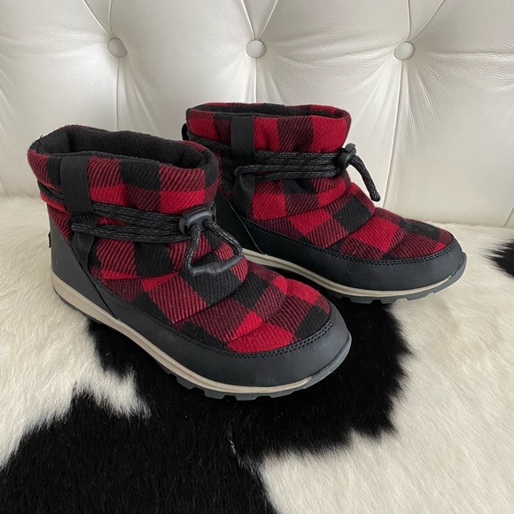 Sorel Shoes - Sorel Whitney Red Buffalo Plaid Winter Booties NWOT